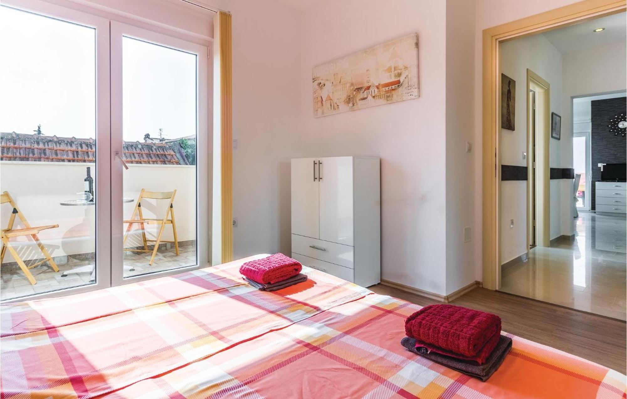 Stunning Apartment In Fazana With House Sea View Eksteriør billede